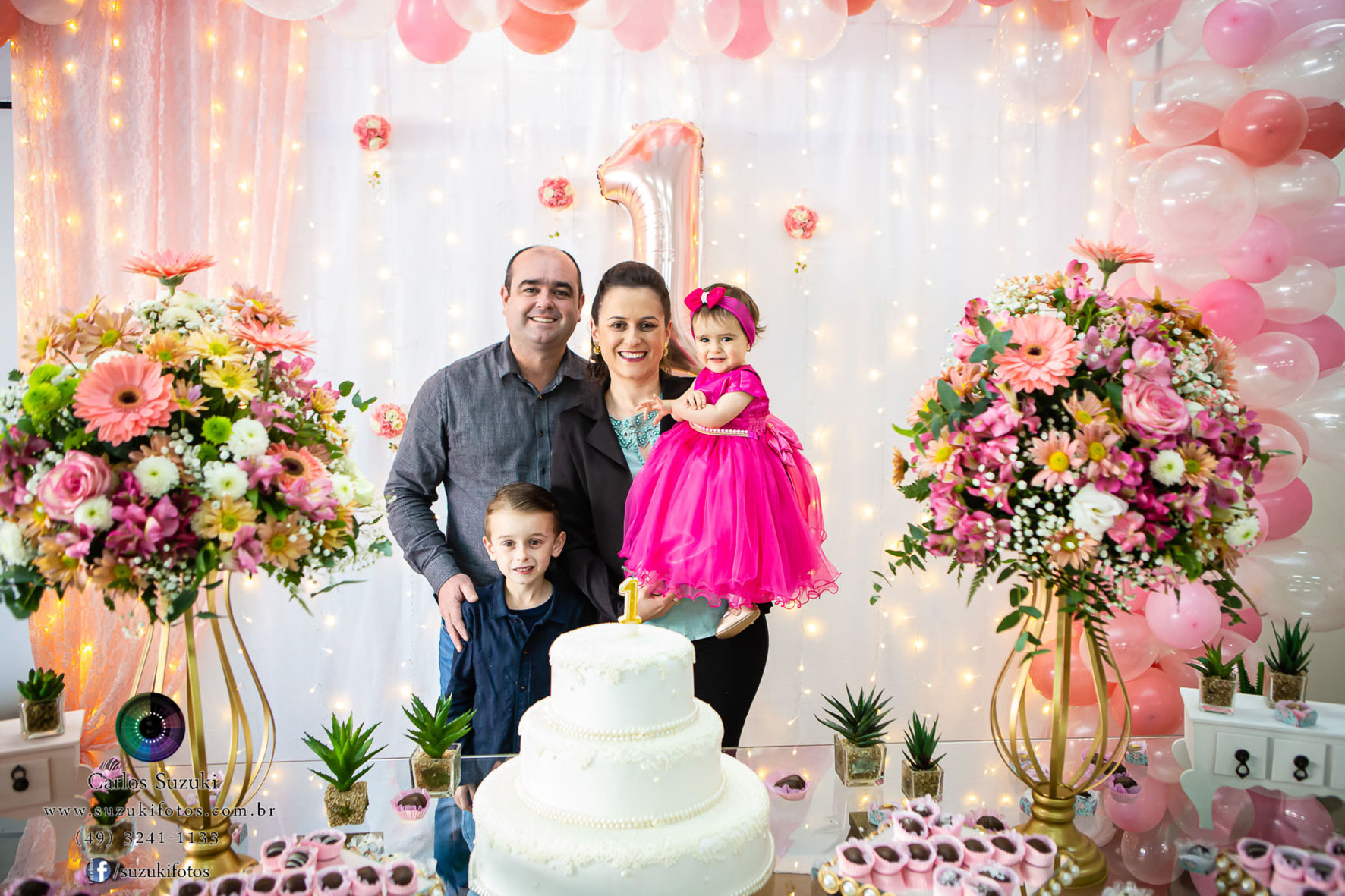 Foto Luisa primeiro aniversário. Foto Luisa primeiro aniversário. - Imagem 0